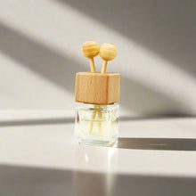 Load image into Gallery viewer, Signature Scents Car Diffuser